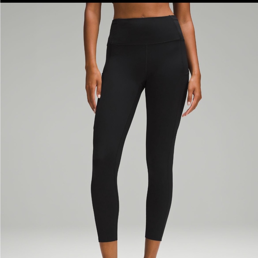Lululemon Fast & Free High Rise Tight - Picture 2 of 2